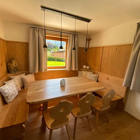 Flachau Lodge Hytte *